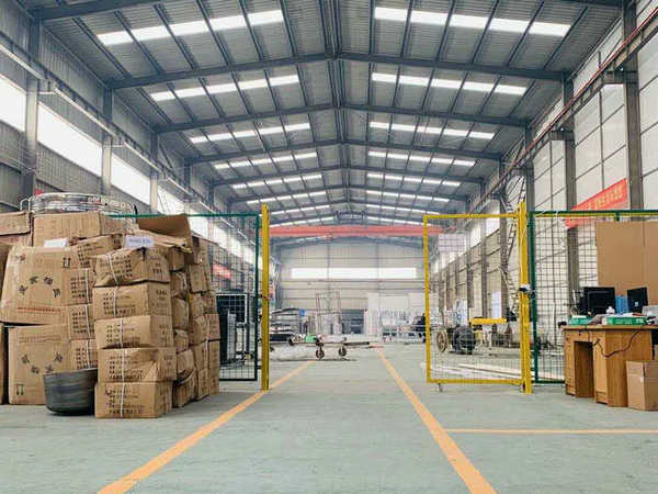 濟南不銹鋼水箱生產車間